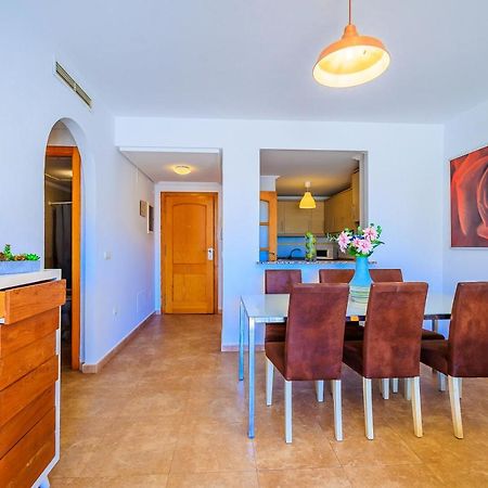 Apartamentos Madrid Торрев'єха Екстер'єр фото