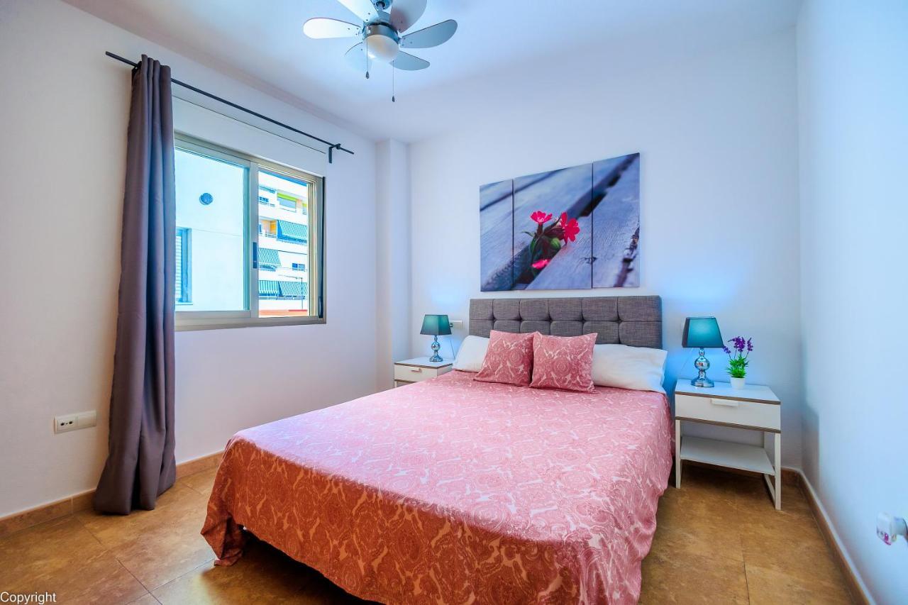 Apartamentos Madrid Торрев'єха Екстер'єр фото