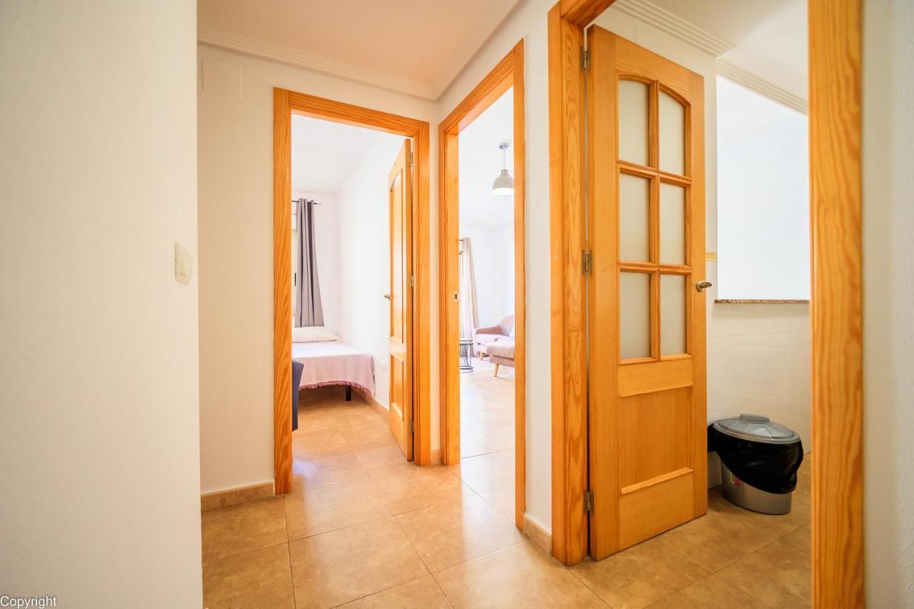 Apartamentos Madrid Торрев'єха Екстер'єр фото
