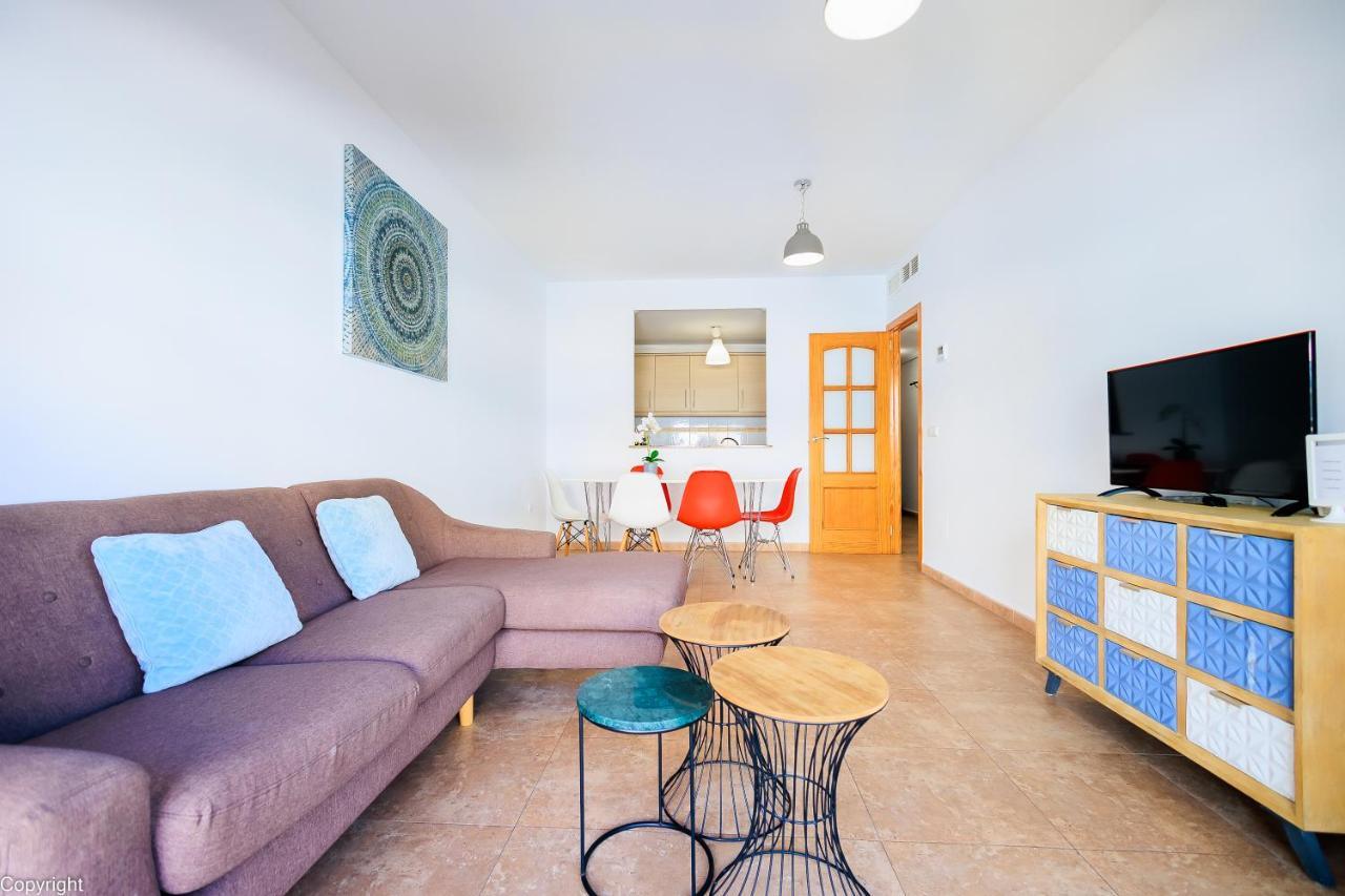 Apartamentos Madrid Торрев'єха Екстер'єр фото