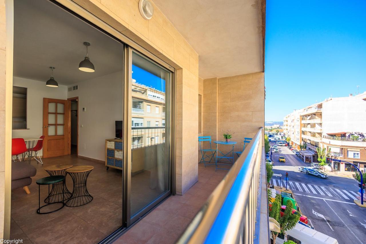 Apartamentos Madrid Торрев'єха Екстер'єр фото