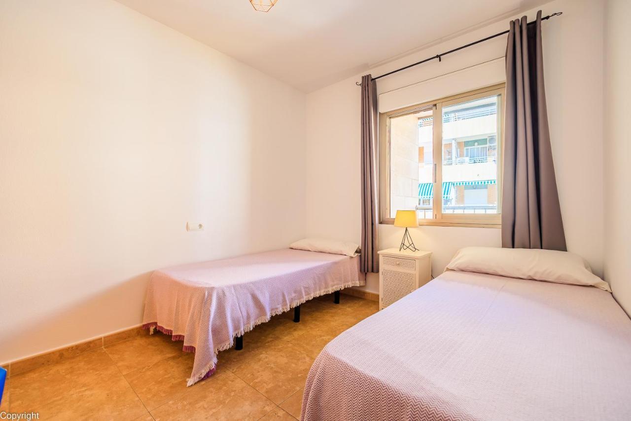 Apartamentos Madrid Торрев'єха Екстер'єр фото