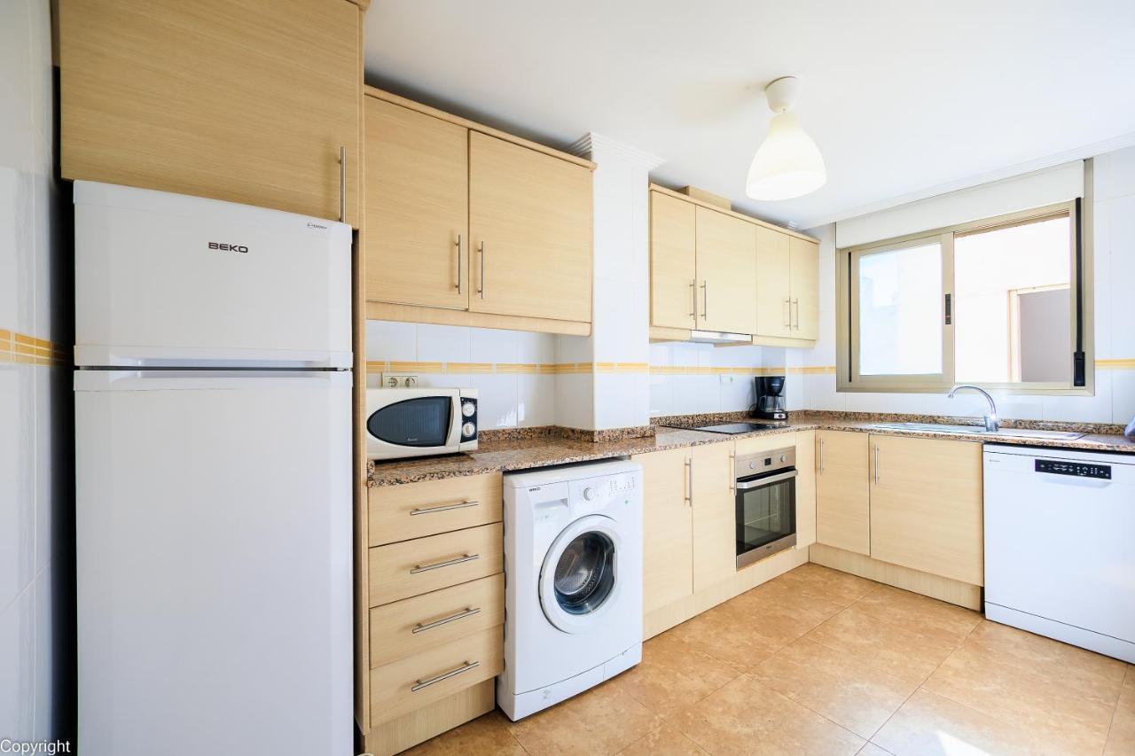 Apartamentos Madrid Торрев'єха Екстер'єр фото