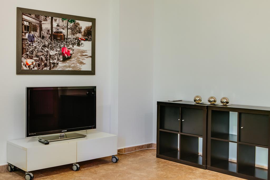 Apartamentos Madrid Торрев'єха Екстер'єр фото