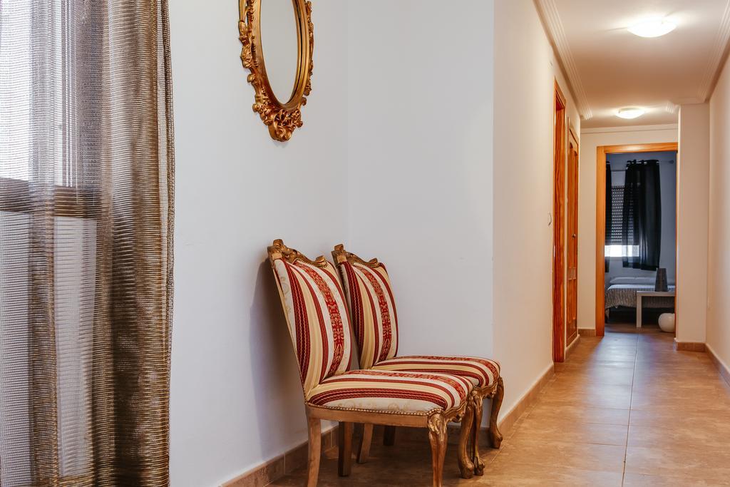 Apartamentos Madrid Торрев'єха Екстер'єр фото