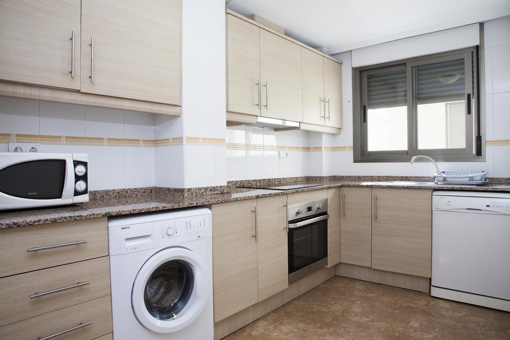 Apartamentos Madrid Торрев'єха Екстер'єр фото